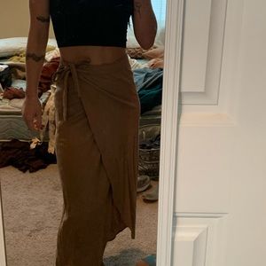 Tan wrap waist maxi skirt, size xs!